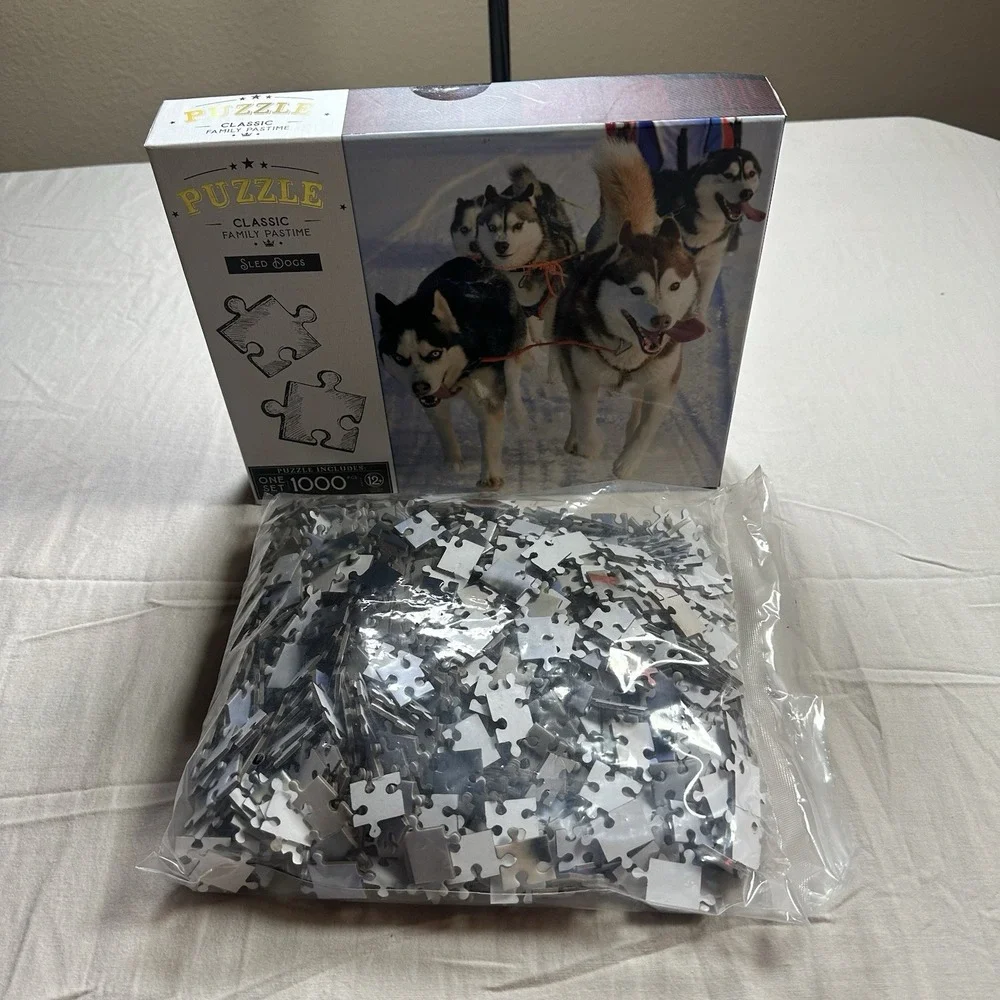 RMS Classic Family Pastime 1,000 Piece‎ Puzzle 